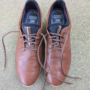 Johnston & Murphy Brown Leather Oxfords